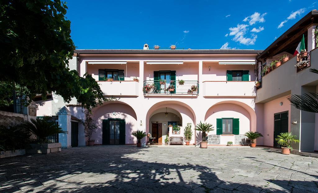 La Masseria Sant'Angelo in Formis Exterior foto